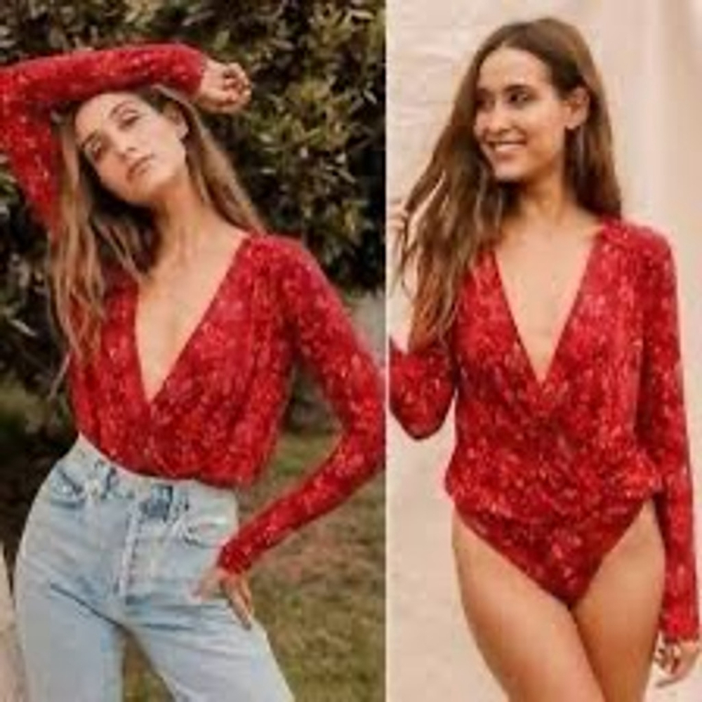 Free People Everything’s Rosy Red Long Sleeve Bodysuit Size L - Picture 6 of 6